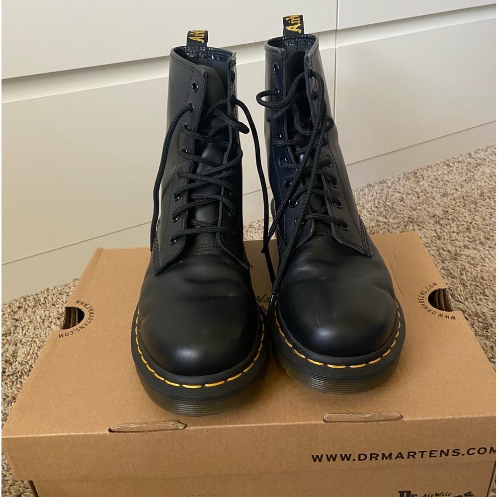 vegan doc martens 1460 boots.